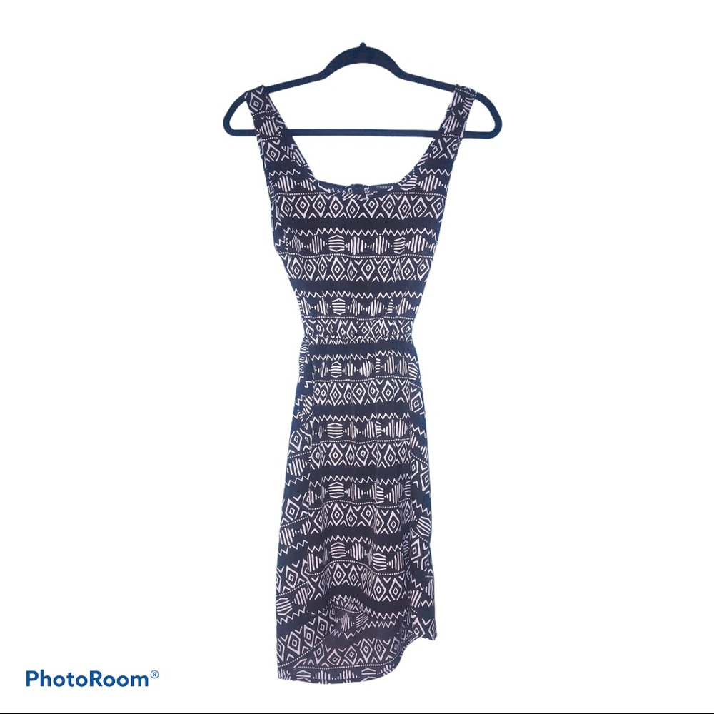 Black & White Aztec Print Dress Summer Open Back